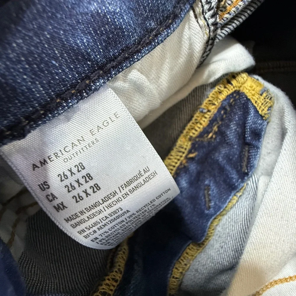 American Eagle Outfitters Slim Fit Distressed Medium Wash Jeans‎ Mens Size 26x28